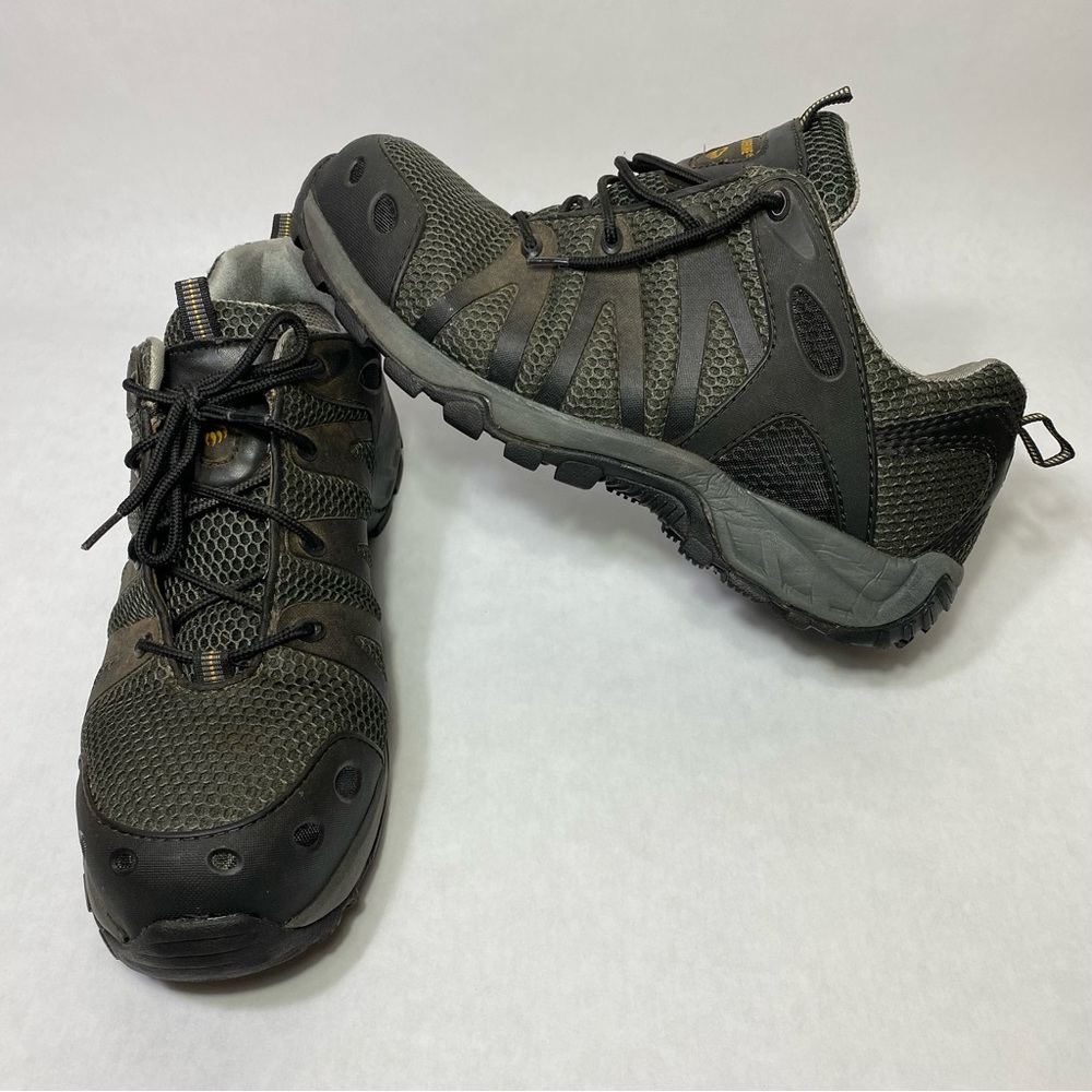Wolverine Amherst Black Gray Men’s Working Safety-Toe Sneakers Shoes, size 10 M